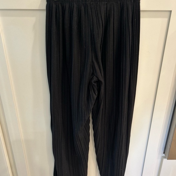 sundays  Black Pleated Women's Pants size 1 - Picture 4 of 4